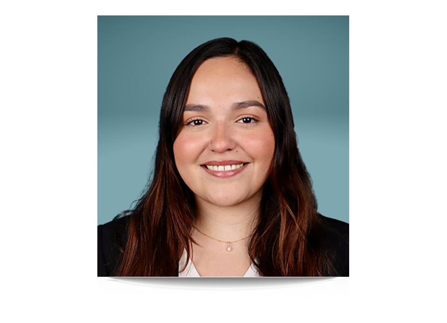 Bilingual Account Associate - Alyssa Martinez